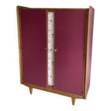 Armoire pieds compas