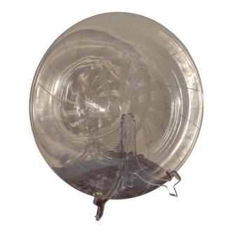 Lalique model "Lucerne" dish in white crystal patinated sepia