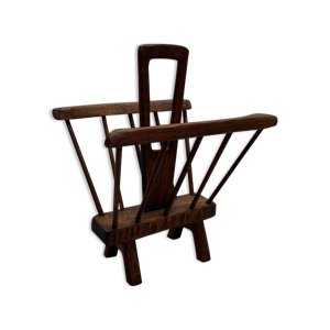 Porte-revues brutaliste en bois