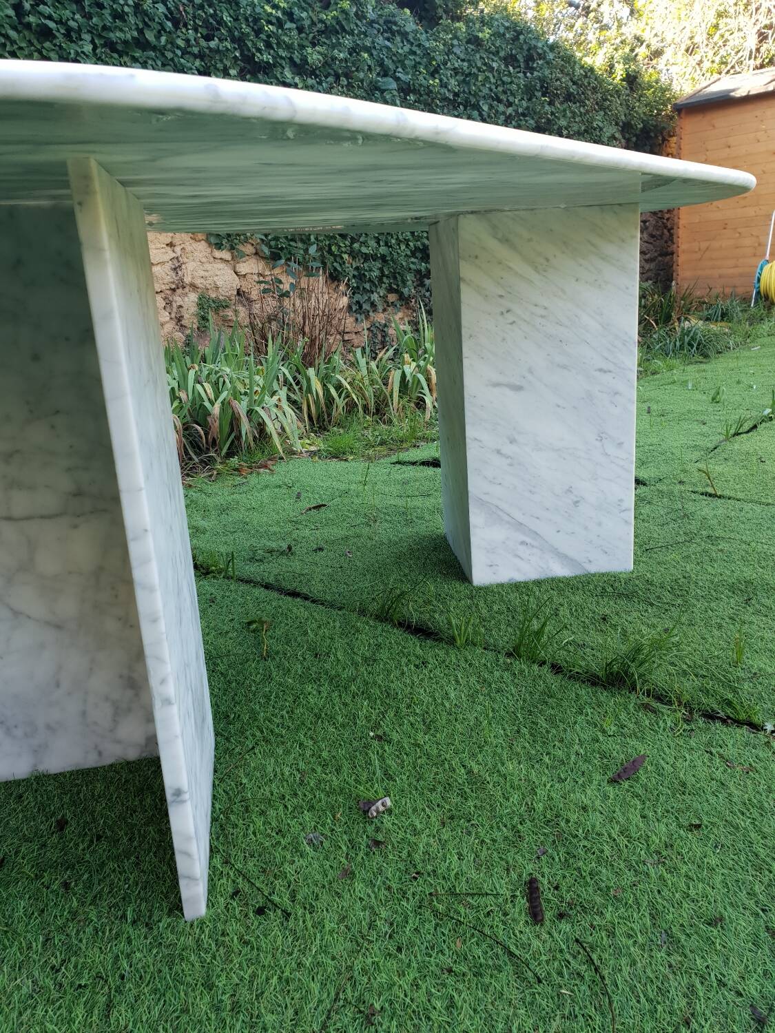 Marble dining table 1980