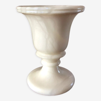 Onyx cup candle holder