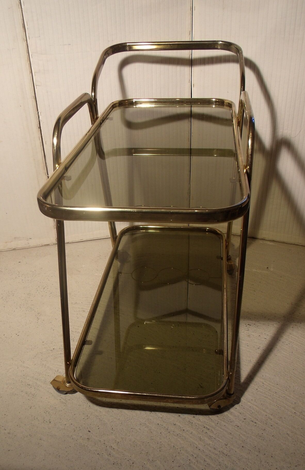 Golden serving table