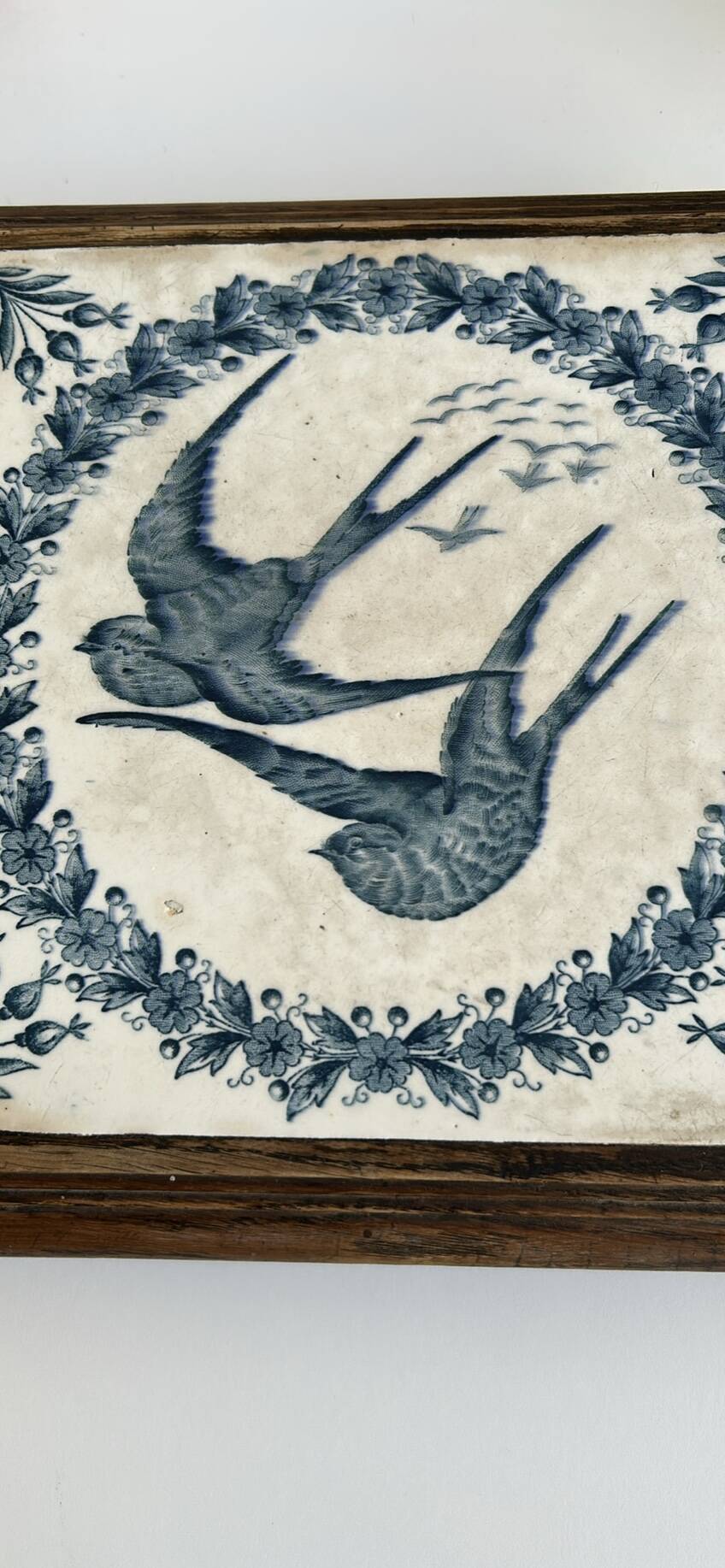 Vintage Longwy "Swallows" trivet – Vintage earthenware