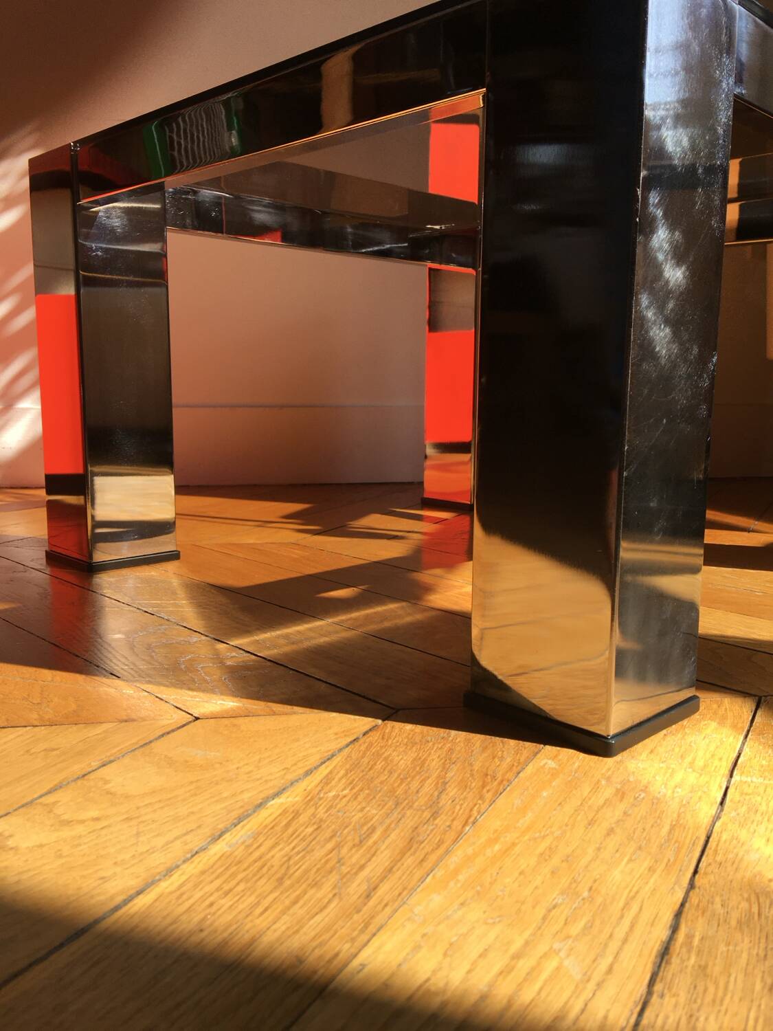 Chromed metal and smoked glass coffee table, 1980s.