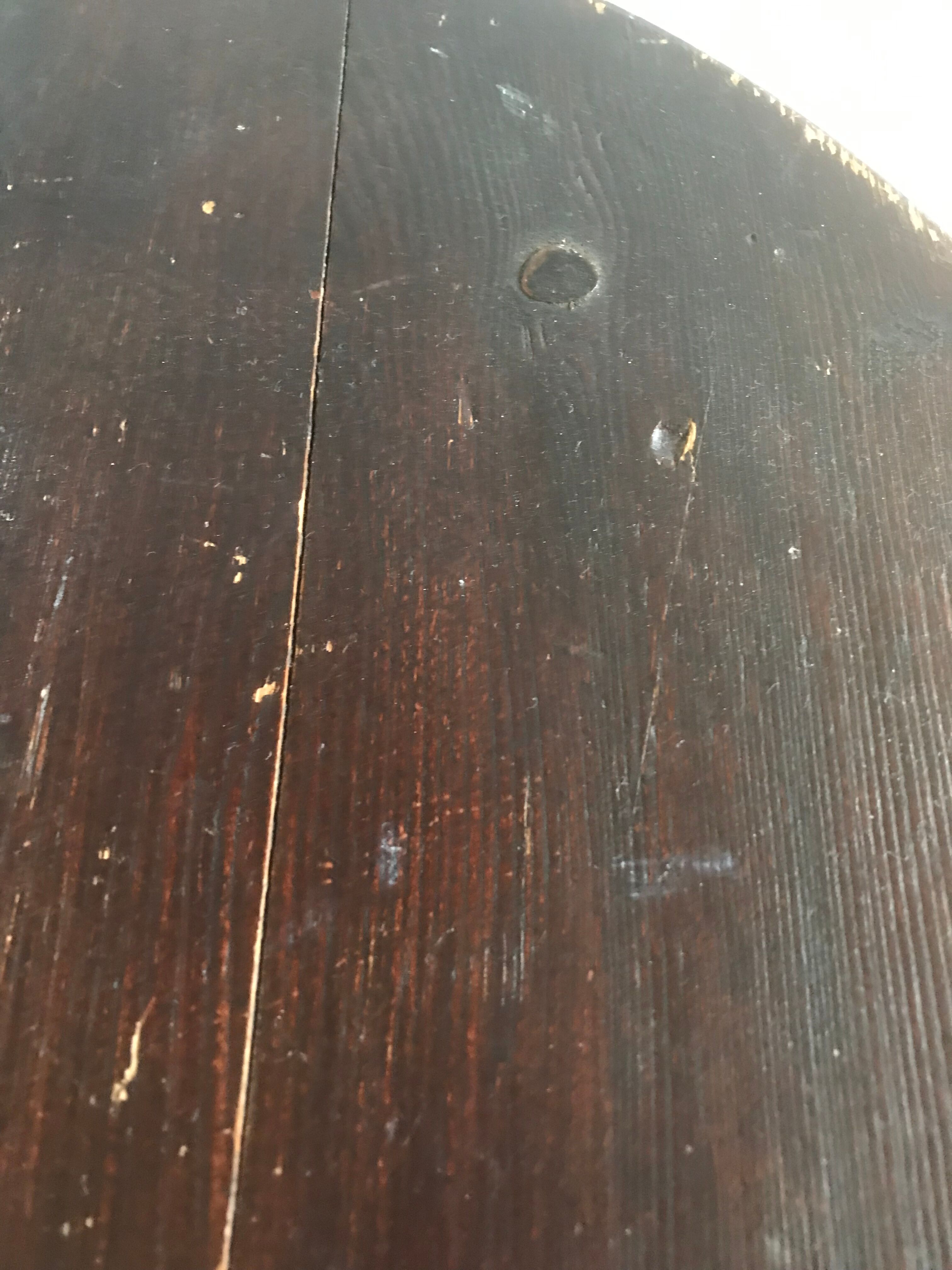 Tabouret tripode bois style Courchevel brutaliste