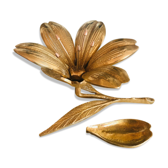 Golden brass flower ashtray