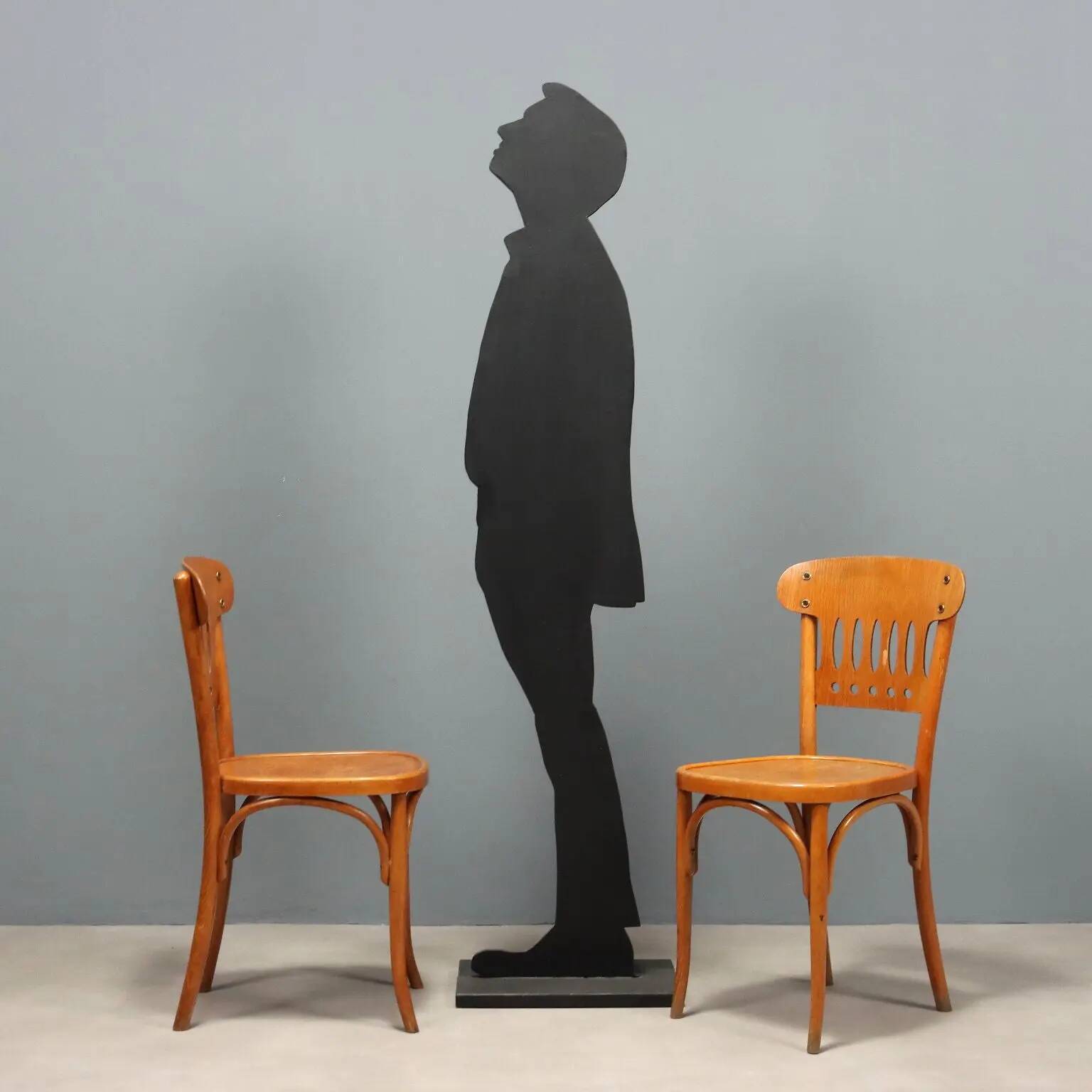Paire de chaises en hêtre courbé