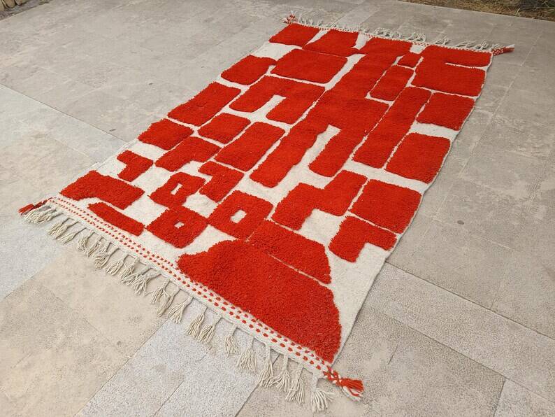 Beni Ourain rug, handmade Moroccan rug 150/250cm