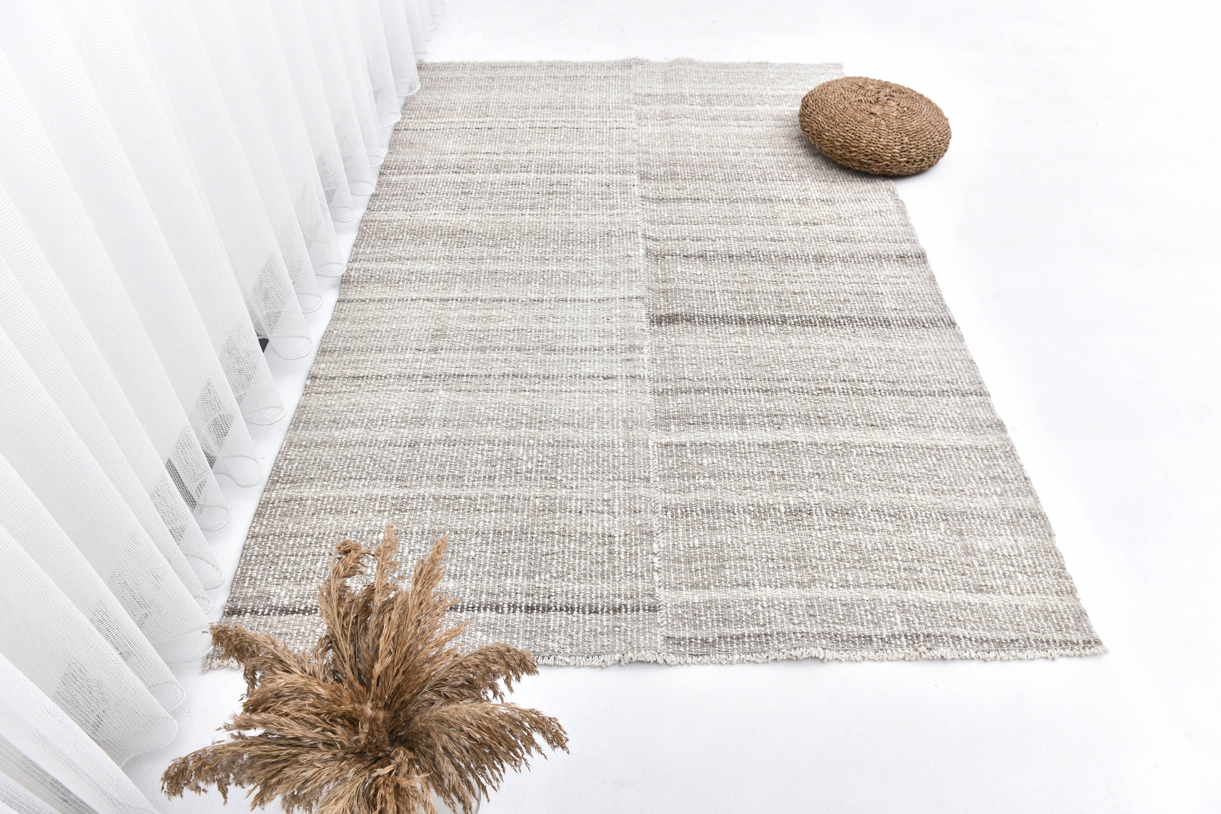 210x140 cm cream Turkish kilim , kilim made in Turkey, cream organic wool