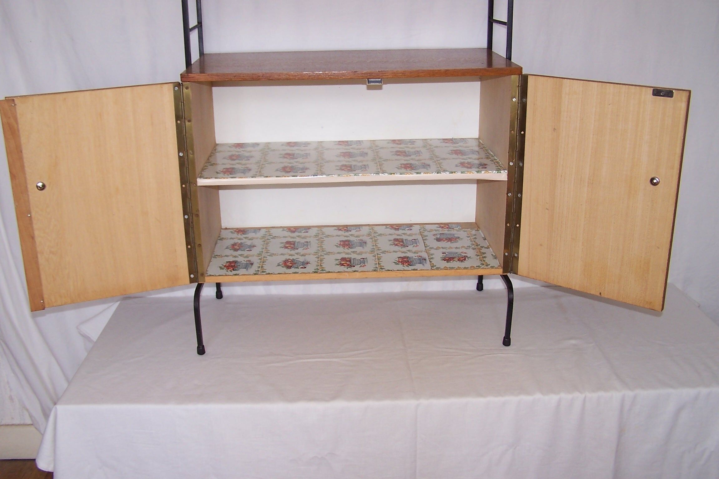 Meuble d' appoint étagère style scandinave années 50
