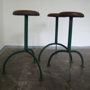 Ensemble de 3 tabourets industriels