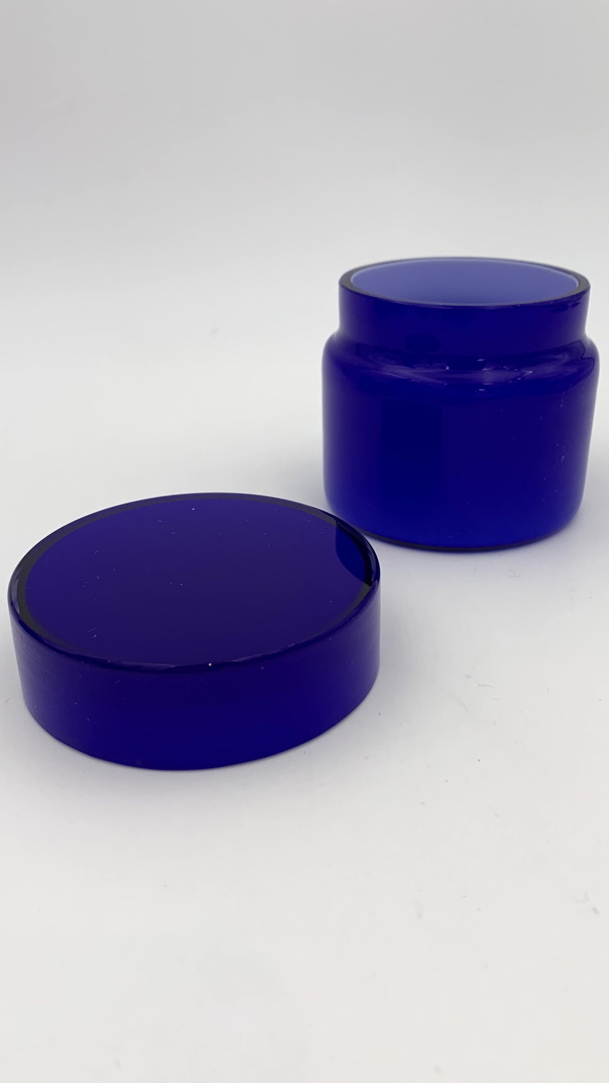 Set of glass bottles, toilet pad, Klein blue - 20th century