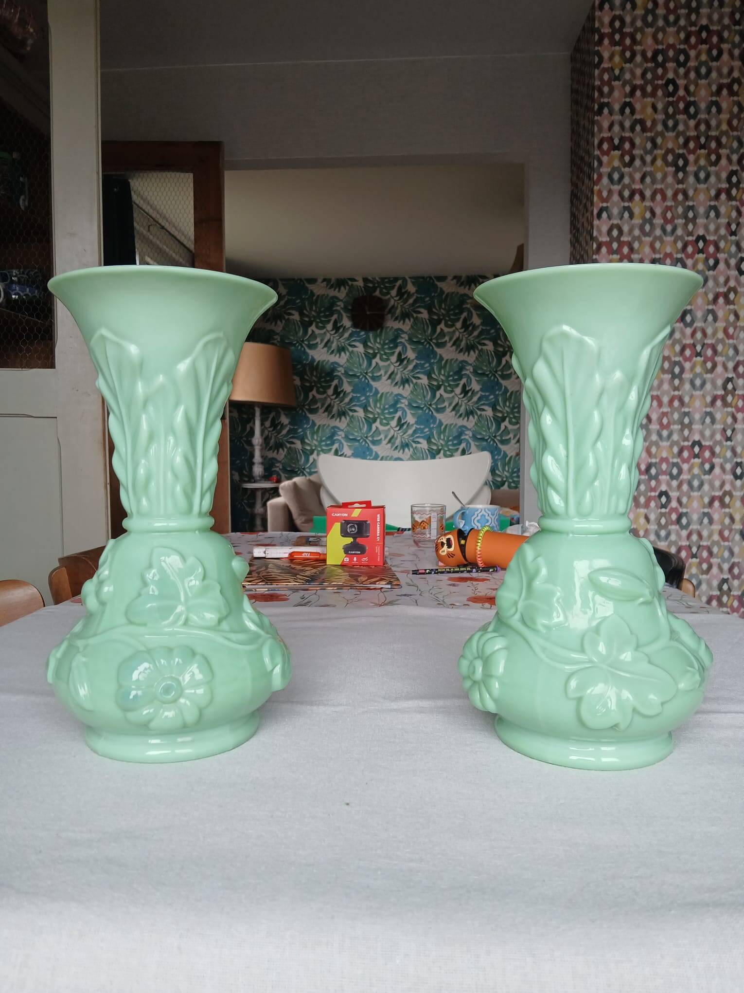 Set of 2 light green opaline glass vases SAINT LOUIS