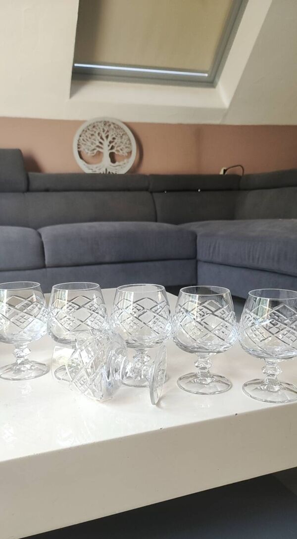 Lot 6 verres cognac/brandy. en cristal bohème taillé. boho.chic