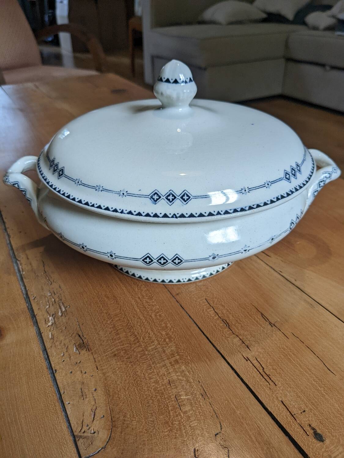 Russia Gien Soup Tureen