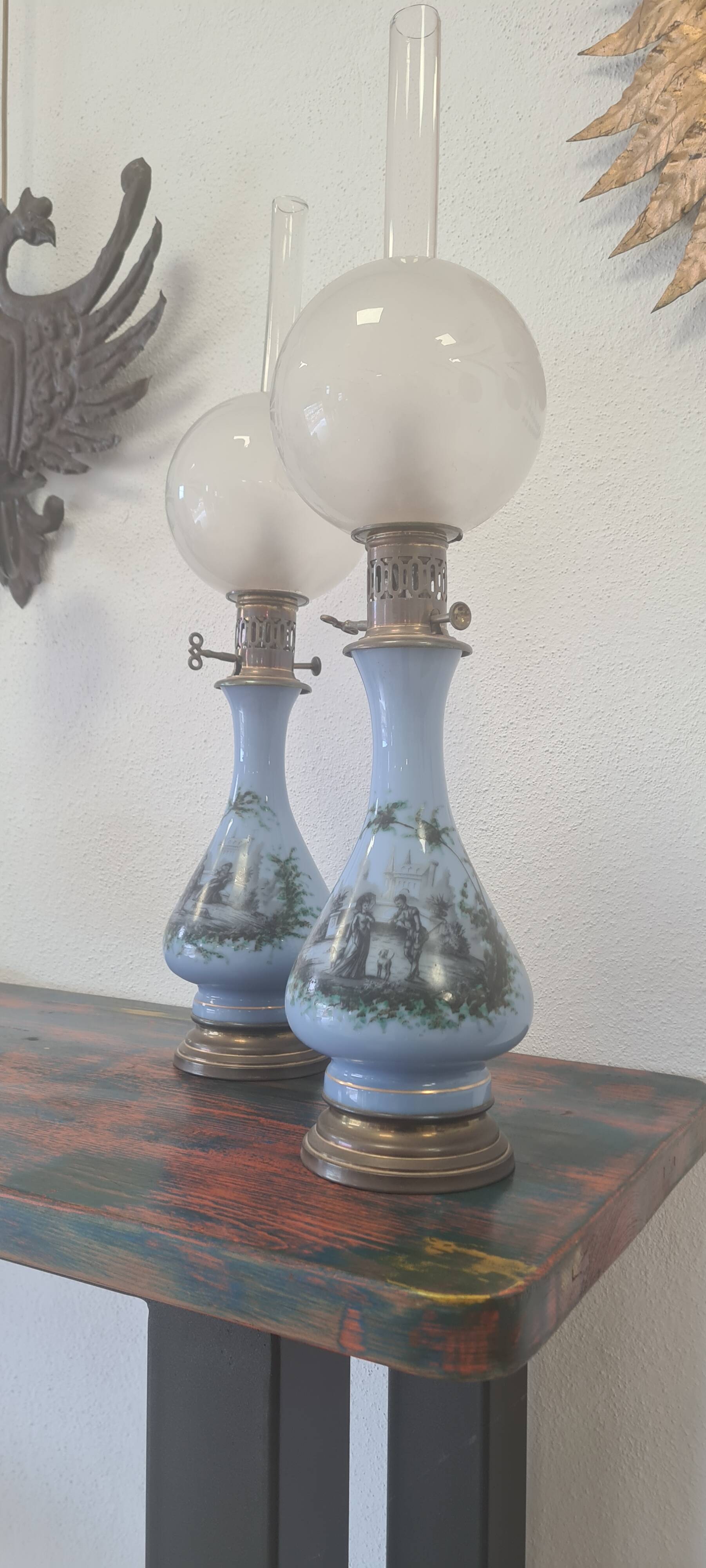 pair of oil lamps in opaline decorated 66x18