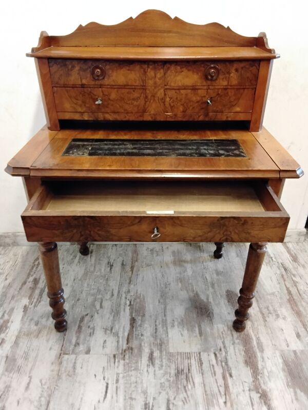 Bureau/ table à écrire