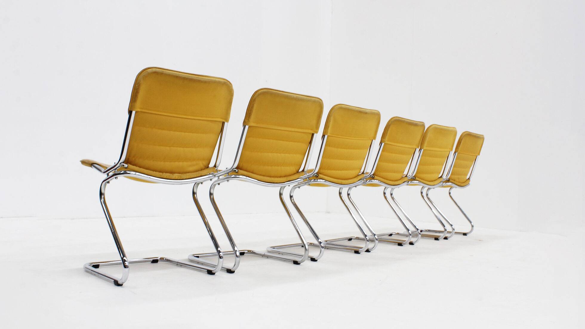 Set of 6 vintage chrome and leather dining room chairs 1970s Italy