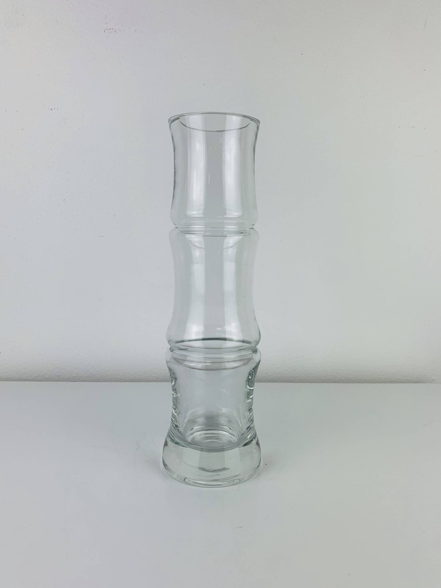 Vase vintage en verre en forme de bambou