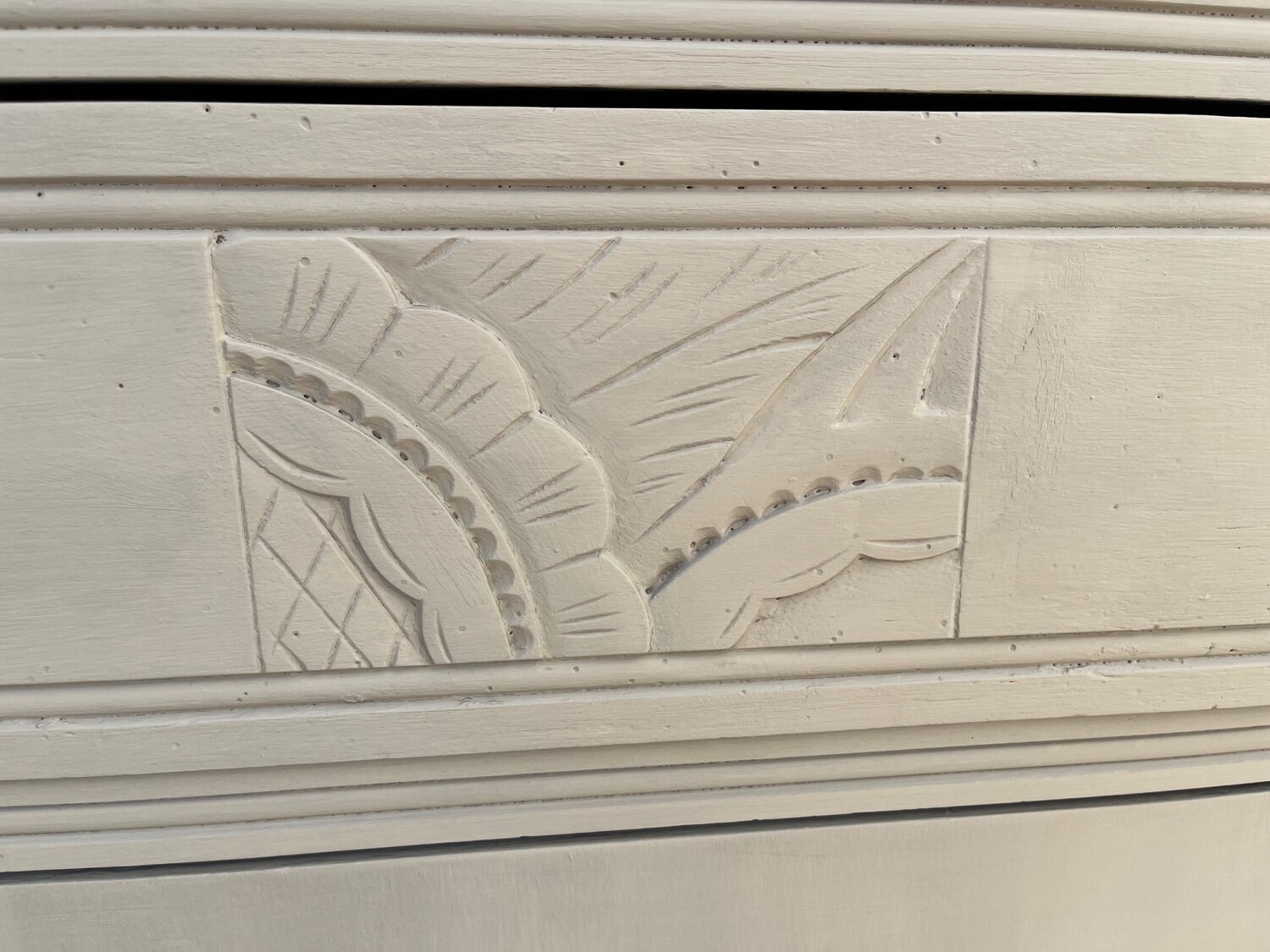 Wooden art deco chest of drawers