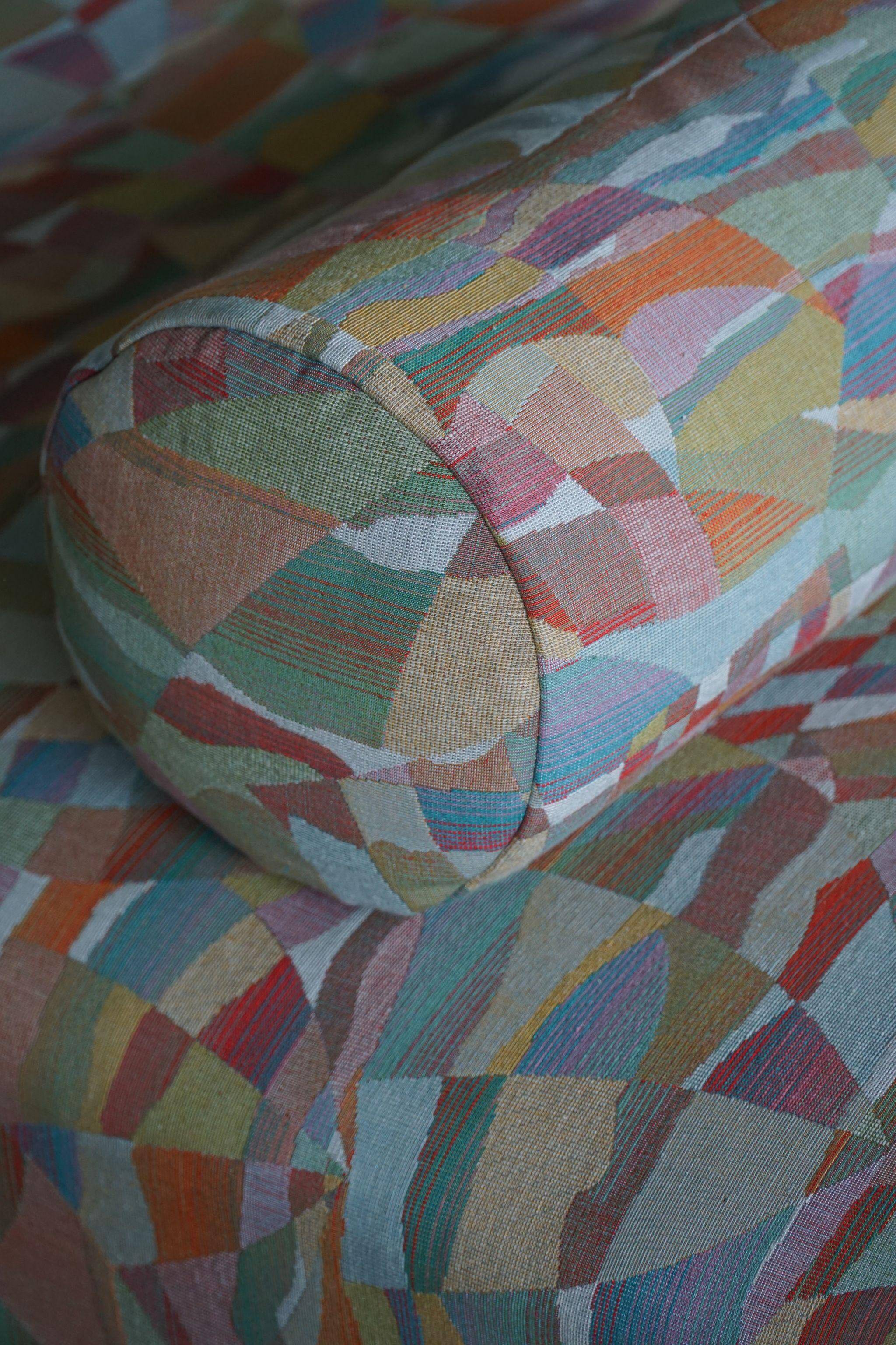 Art Deco bench, reupholstered in vintage fabric, Danish cabinetmaker, 1940s.