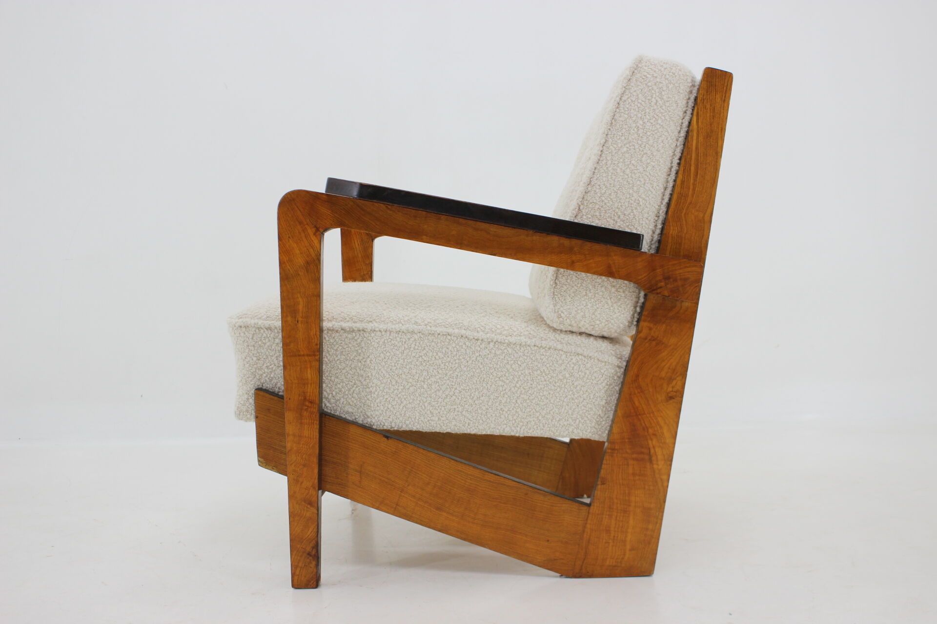 1930's unique cubist armchair, Czechoslovakia