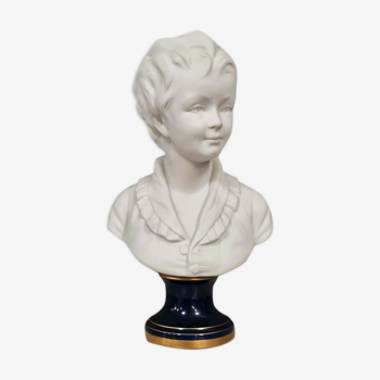 Sèvres Grand biscuit époque Art Nouveau figurant une jeune fille Signé Houdon.