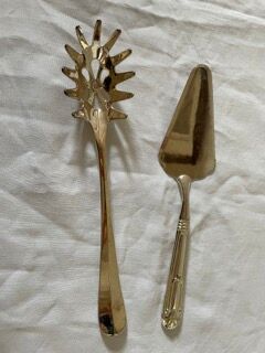 Silver metal cutlery