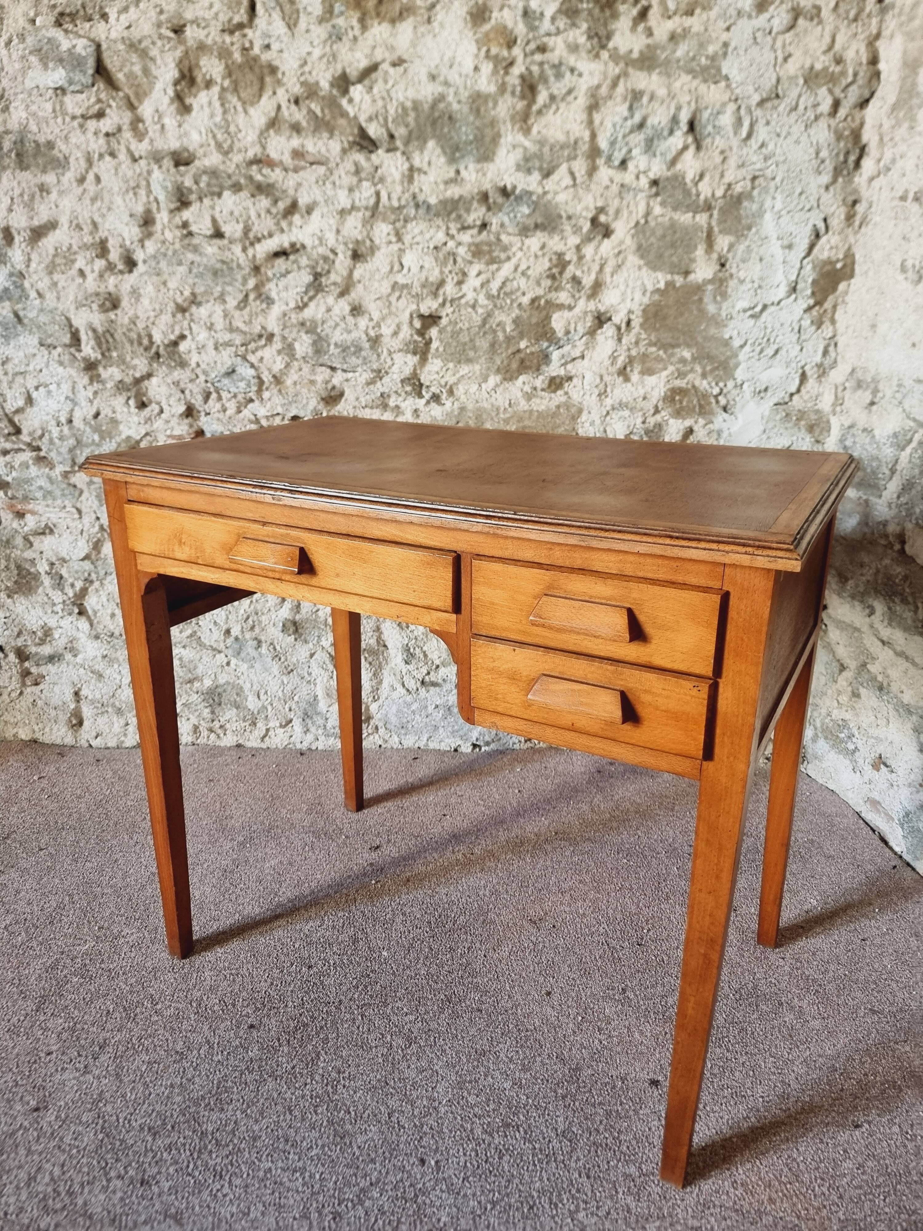 Vintage children's desk – France, 1950s