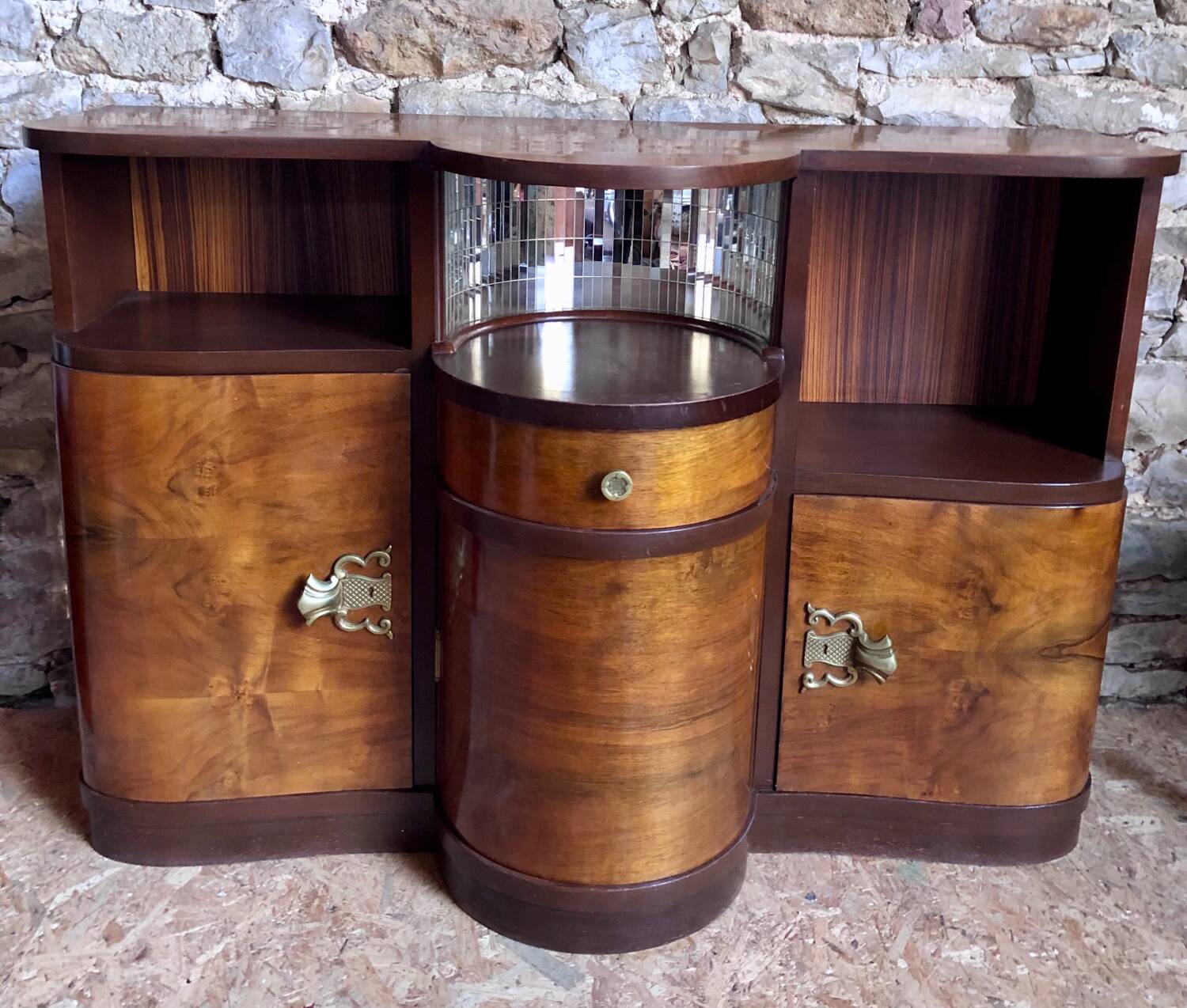 Art deco bar furniture