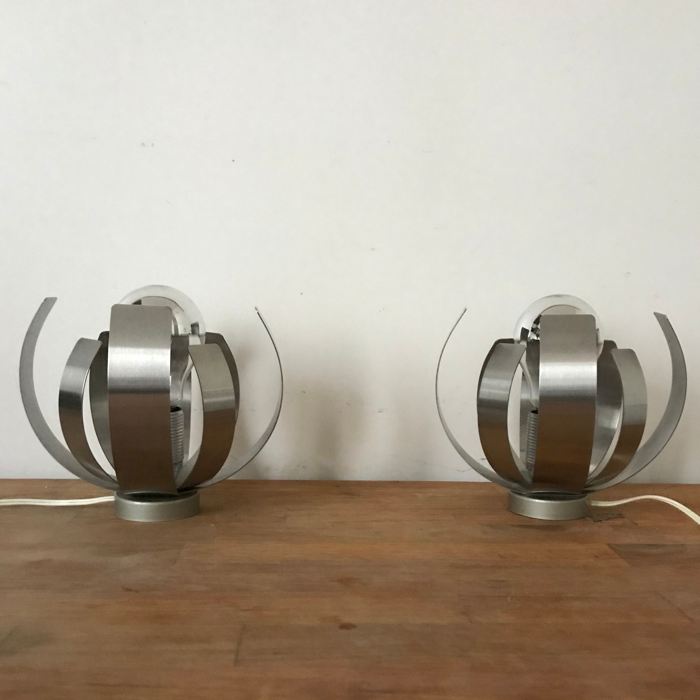 Set of two Oxar "Fleur de Lumière" lamps by Jocelyn Trocmé