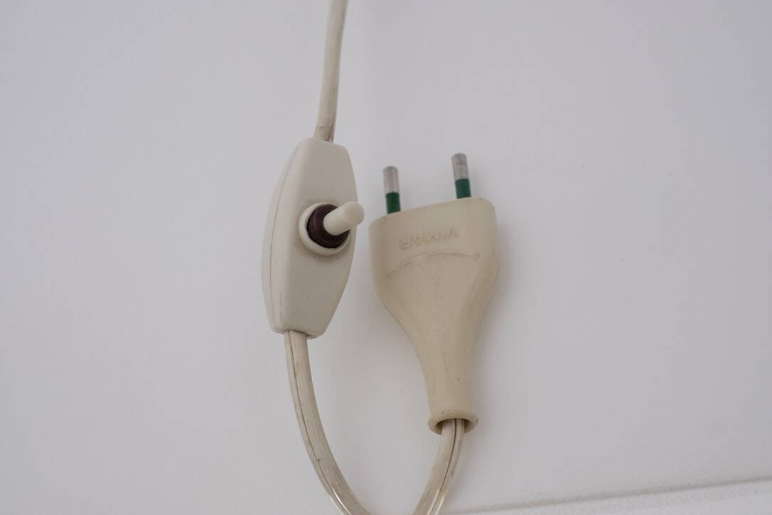 Metal table lamp by Stilnovo, Italy, 1970s.