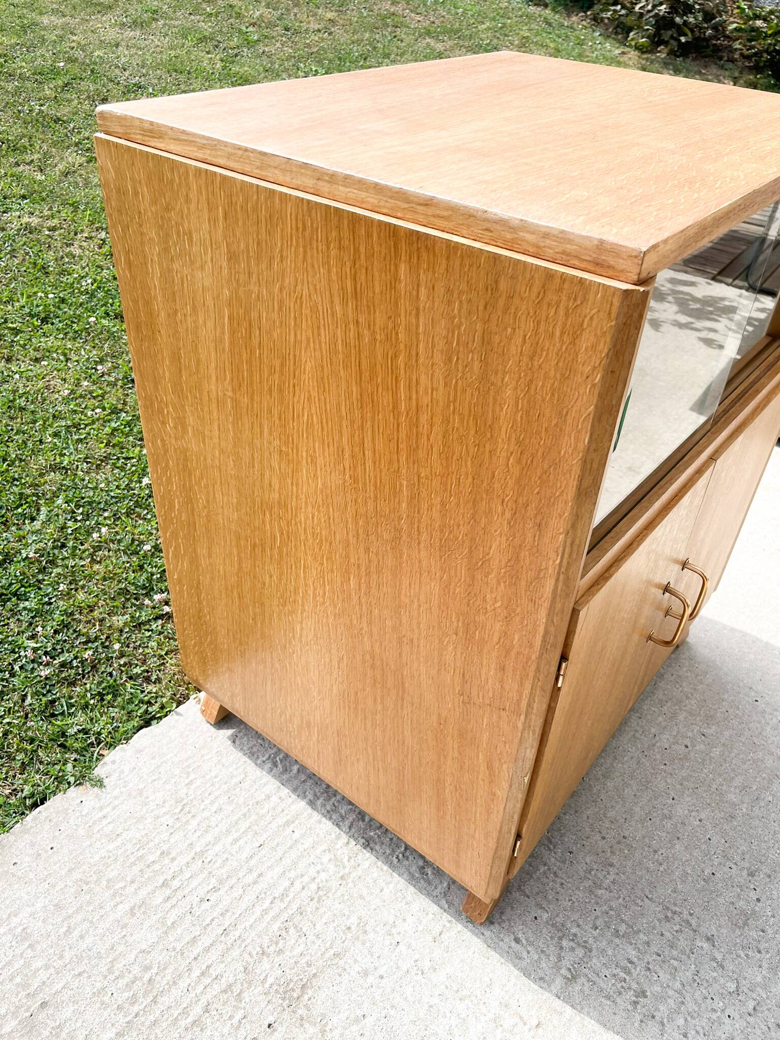 Meuble d'appoint , bar ou HI FI , pieds compas