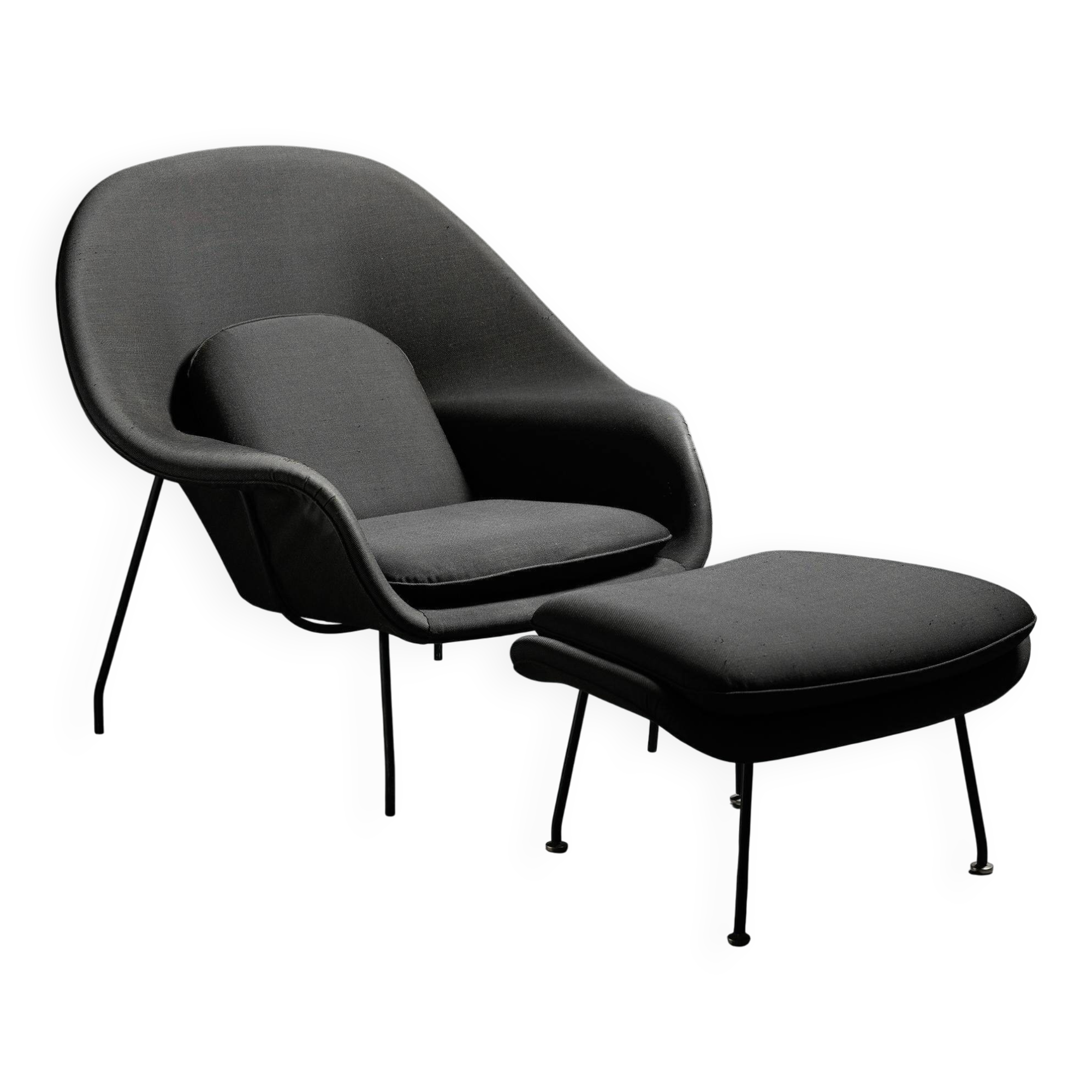 Womb Chair 2nd edition by Eero Saarinen, Knoll around 1970