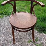Length 67 cm Height 82 cm Depth 54 cm Seat height 47 cm Armrest height 76 cm From