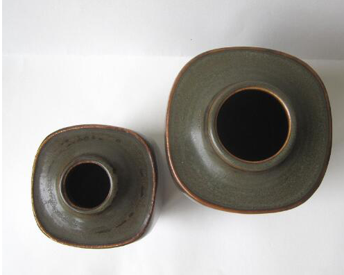 Pair of Scandinavian vase by Knud Valdemar Pedersen