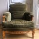 Paire de fauteuil bergère avec repose pied