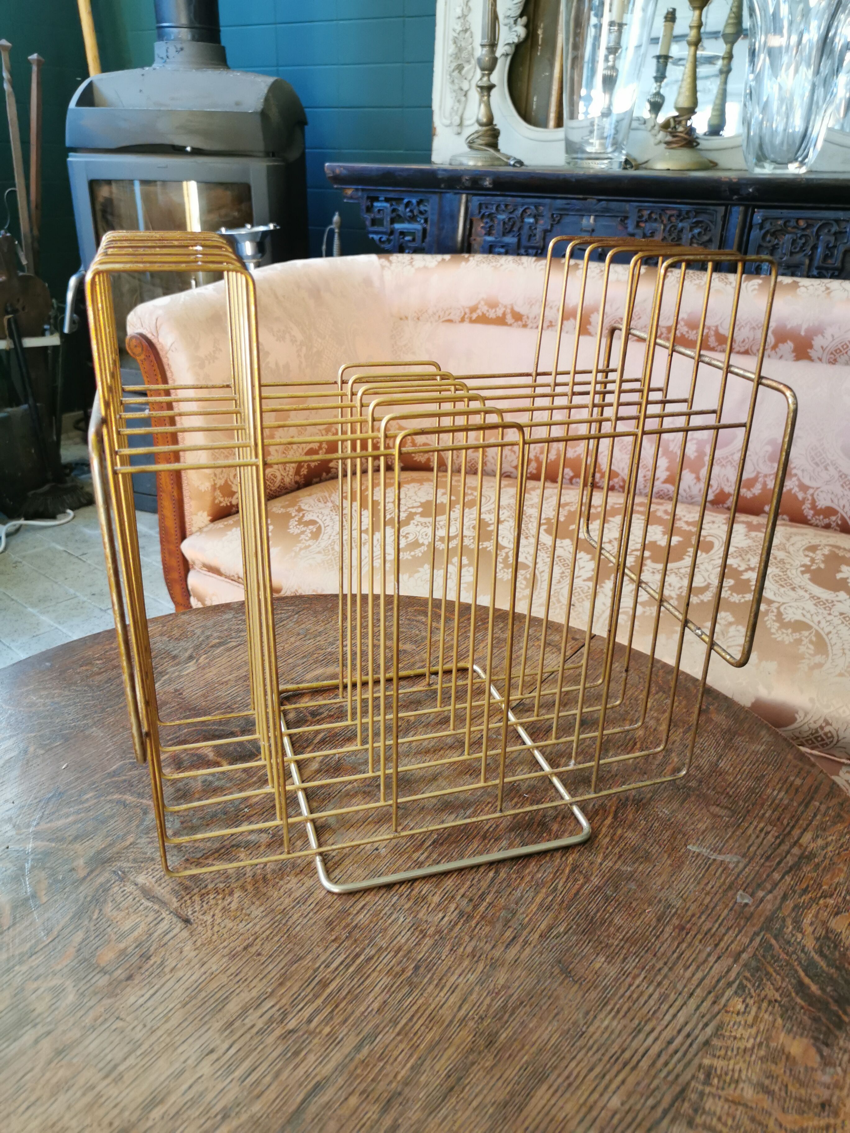 Vynile holder year 60