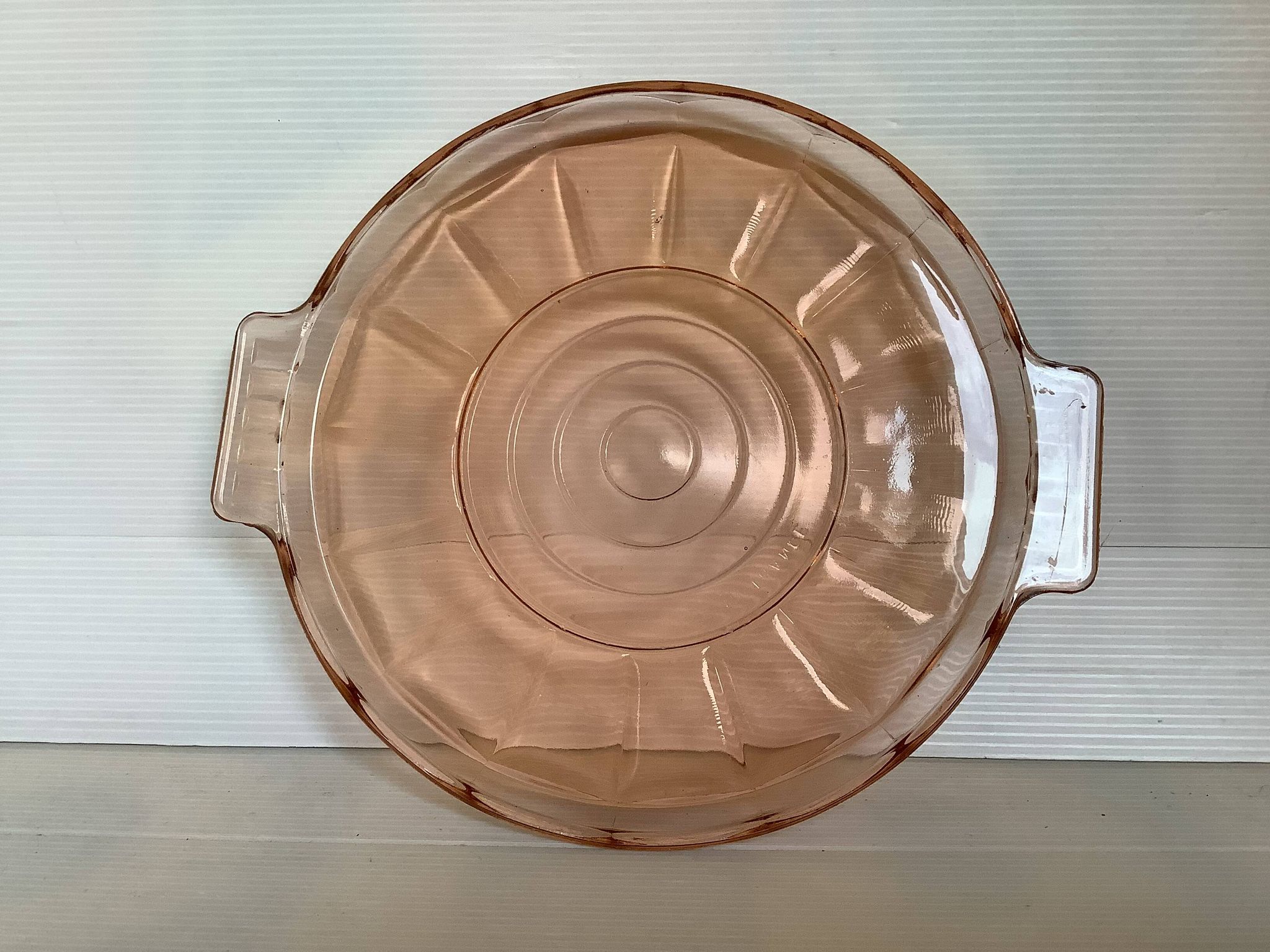 Plat verre rose avec anses style Rosaline