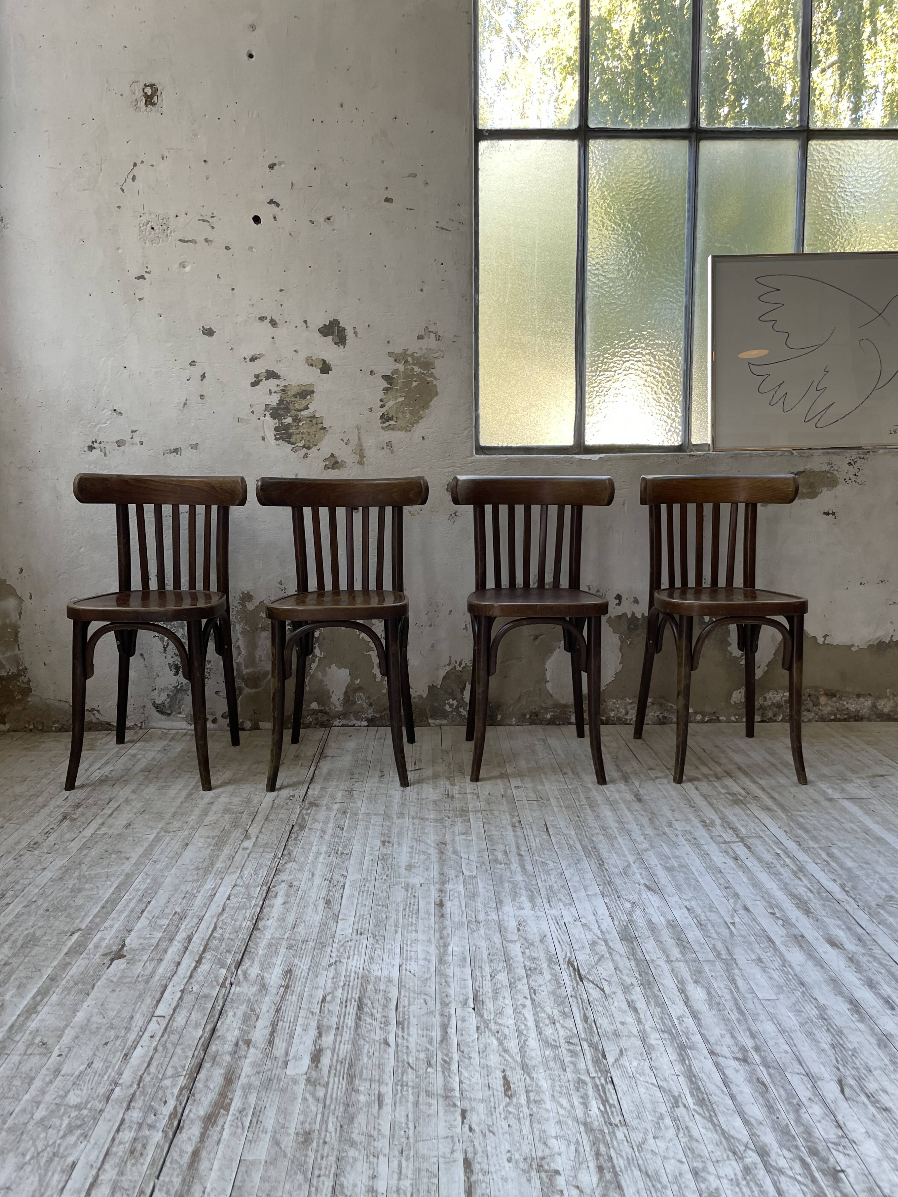 Set of 4 wooden bistro chairs