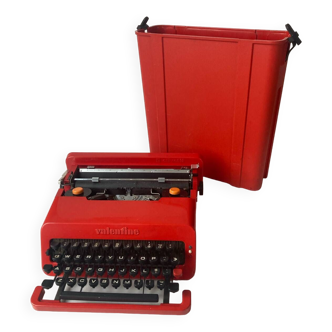 Machine à écrire Valentine Rouge par Ettore Sottsass pour Olivetti, 1960s