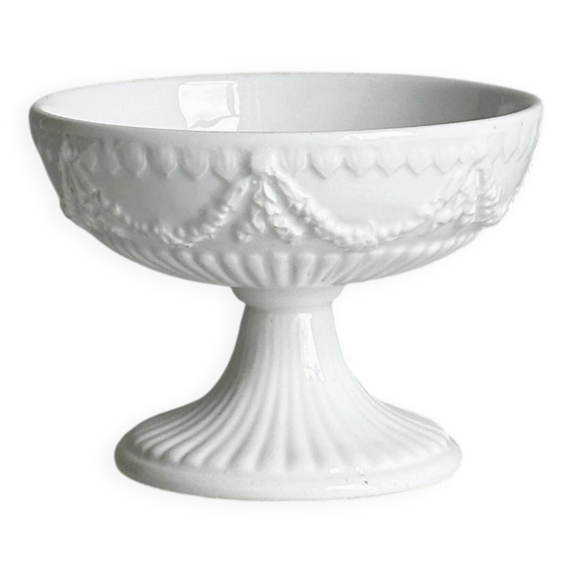 Decorated white porcelain cup