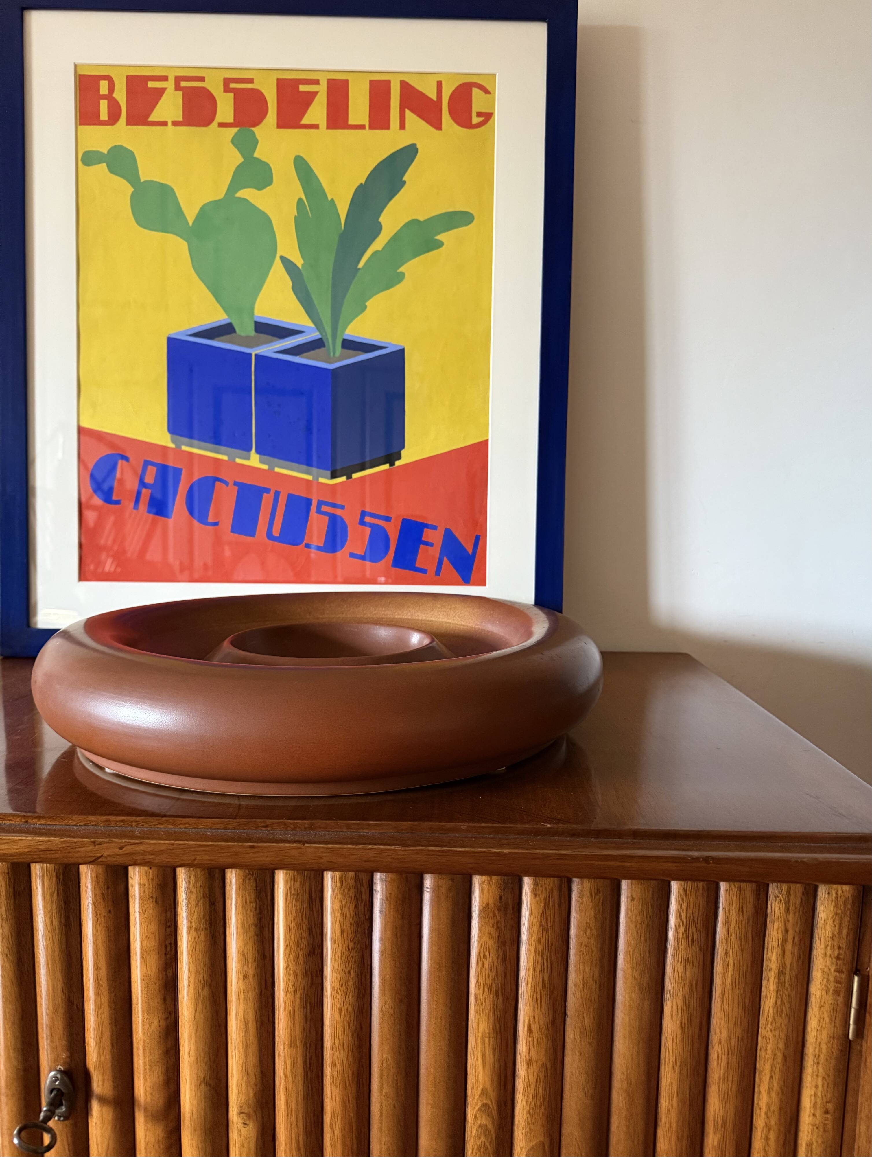 Hollywood regency lucite box, Guzzini  Italy 1970