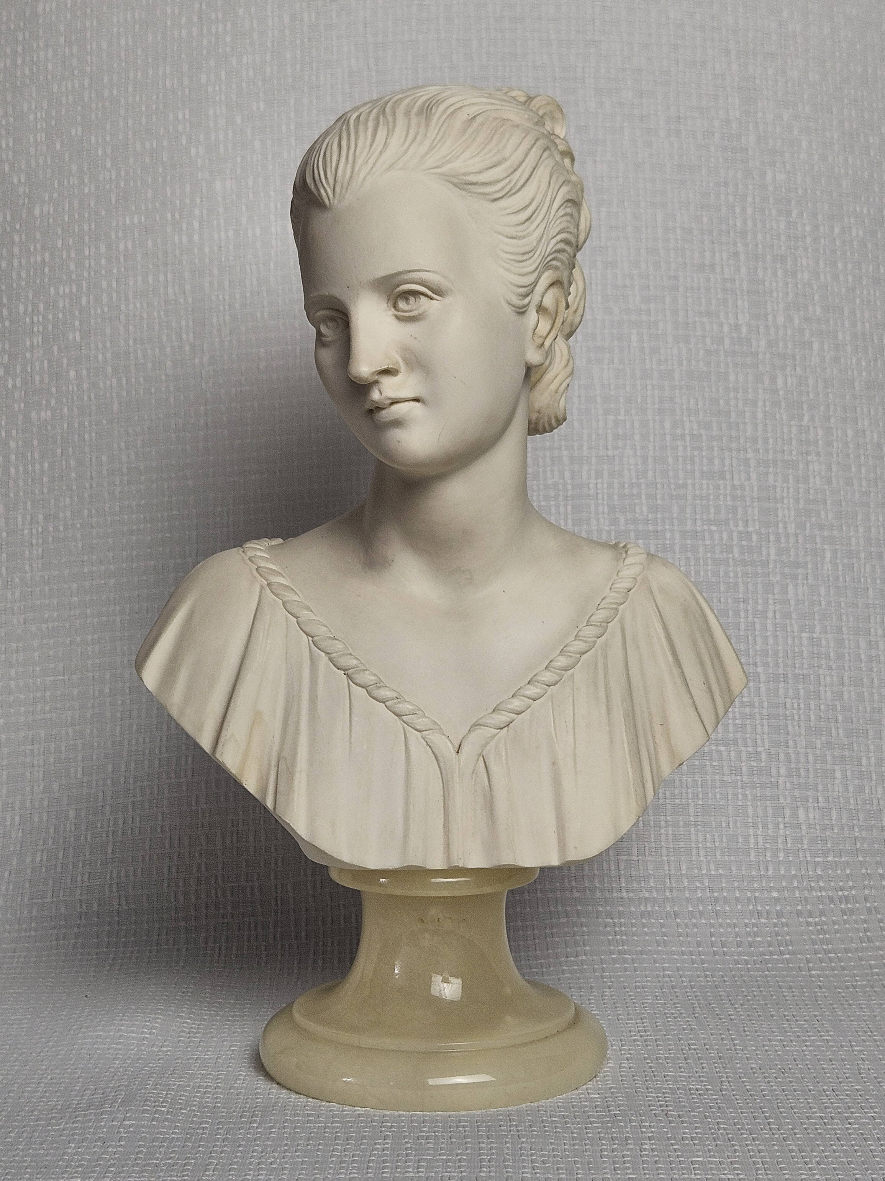 Vintage female bust Italy