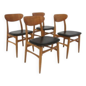 4 chaises scandinaves