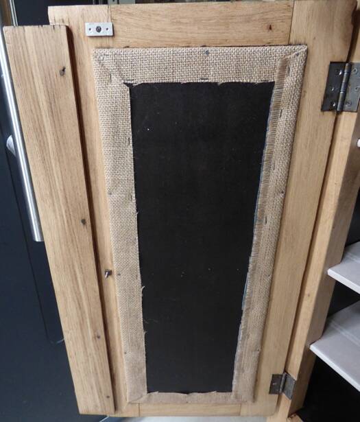 Small Louis XV style support buffet with 2 doors and 2 drawers.