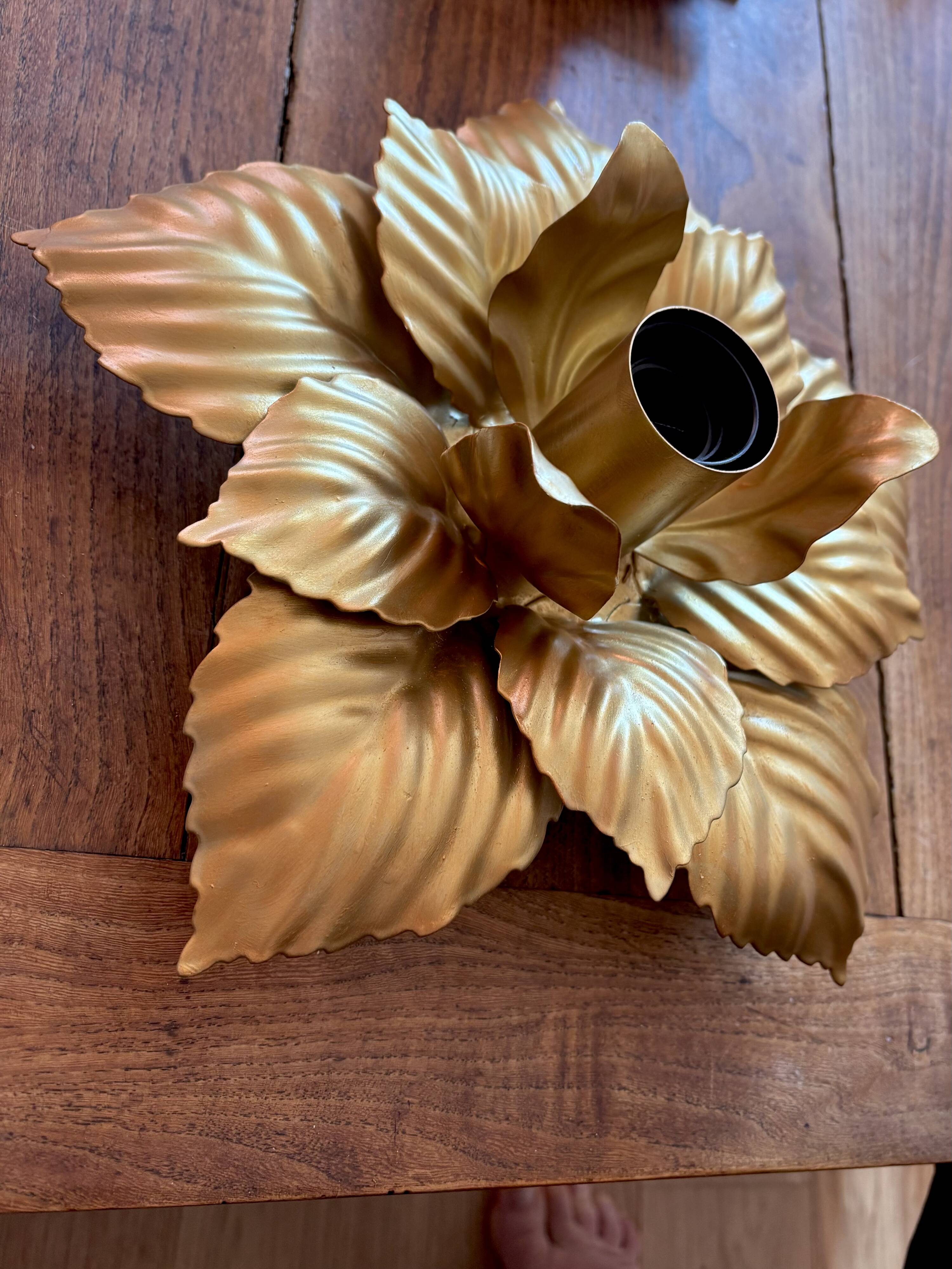 Applique ou plafonnier vintage fleurs feuilles doré