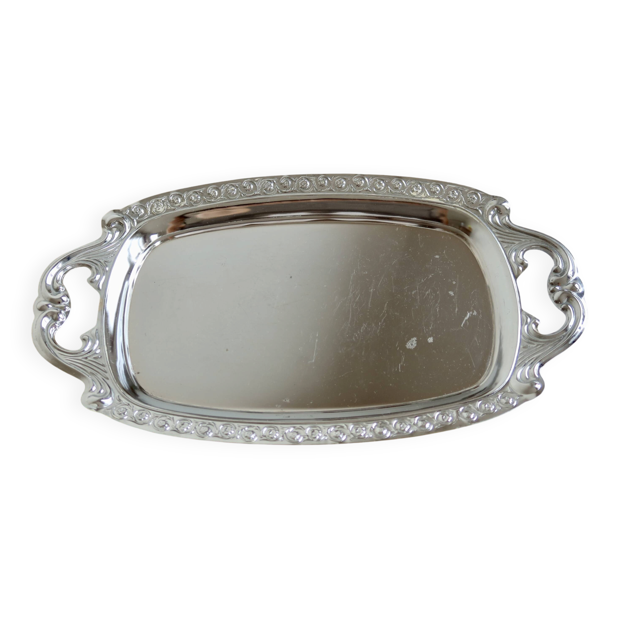 Vintage silver-plated serving tray – Handles and engraved border style