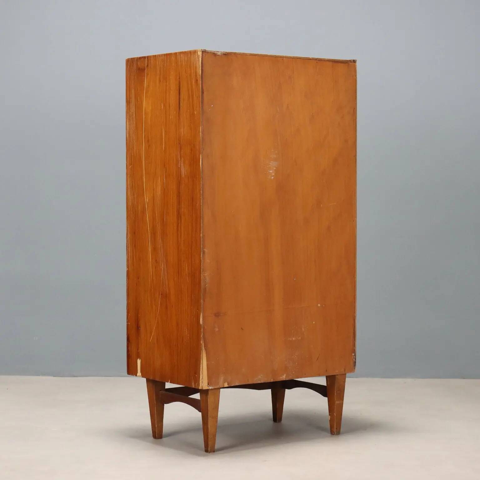 Vintage walnut veneer commode, design, Italy, 1950s