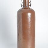 Bouteille en grès vernissé